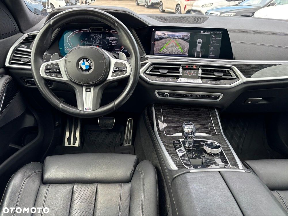 BMW X7 xDrive40i sport - 25