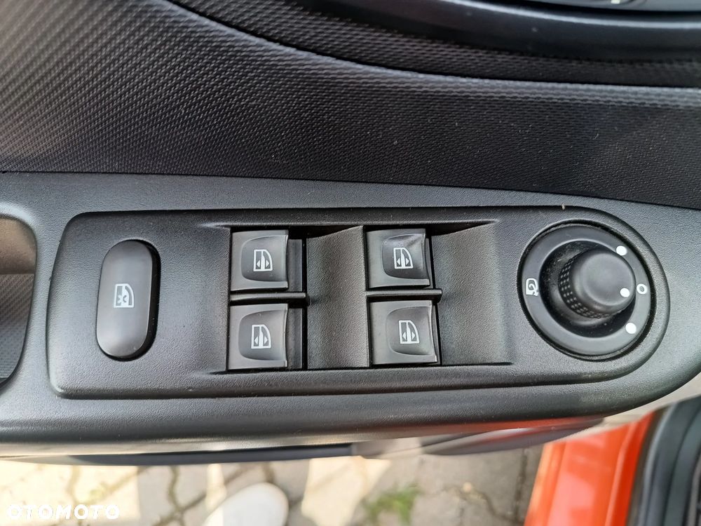 Renault Captur 0.9 Energy TCe Intens - 15