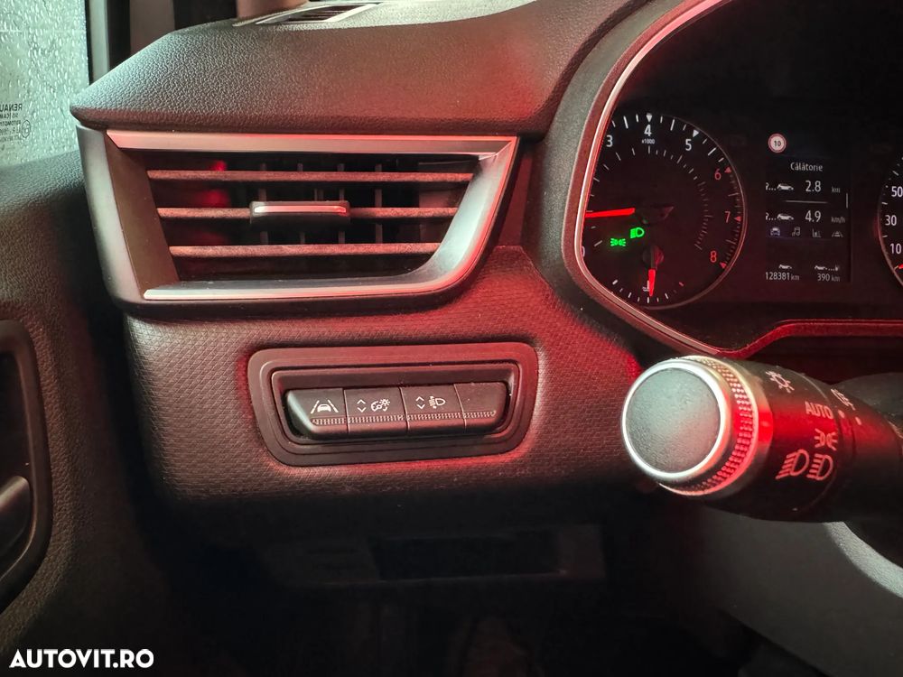 Renault Clio - 13