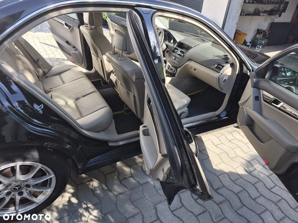 Mercedes-Benz Klasa C 200 Kompressor Elegance - 5