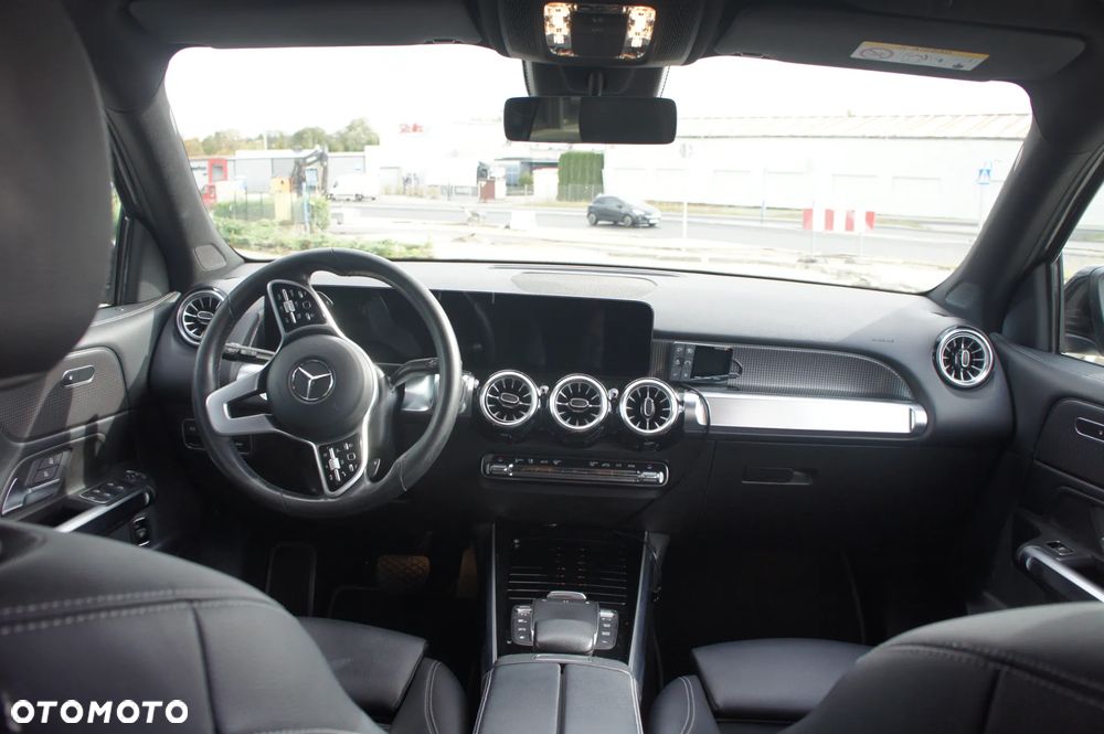 Mercedes-Benz GLB 250 4-Matic 8G-DCT - 13