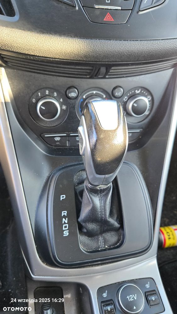 Ford Kuga - 30
