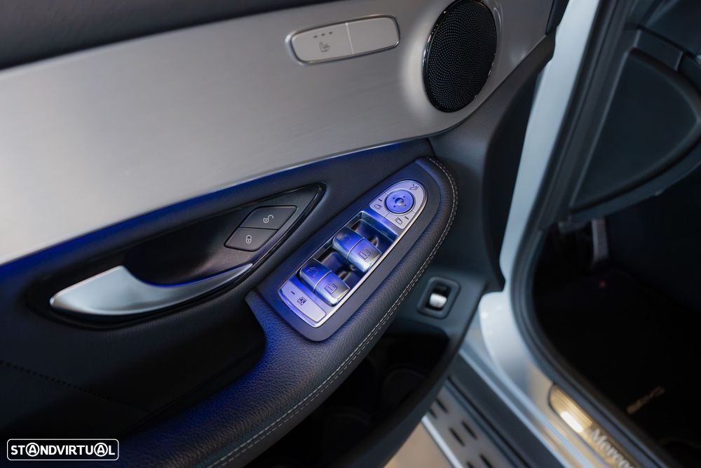 Mercedes-Benz GLC 300 e 4Matic - 26