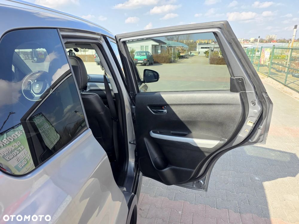 Suzuki Vitara 1.6 (4x2) Comfort - 12