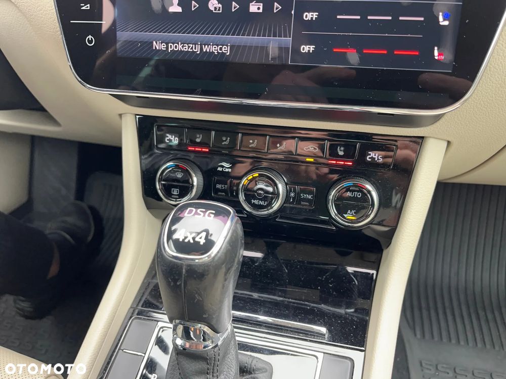 Skoda Superb 2.0 TDI SCR 4x4 L&K DSG - 13