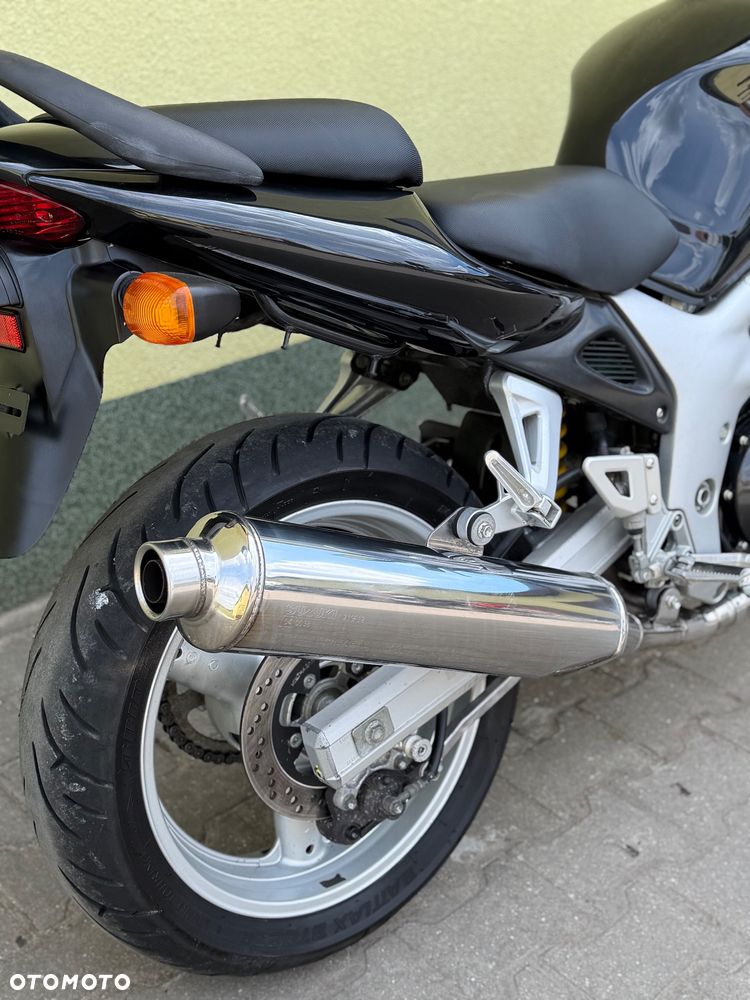 Suzuki SV - 14