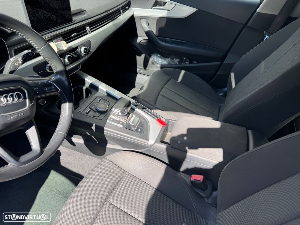 Audi A4 Avant 2.0 TDI S tronic design - 9
