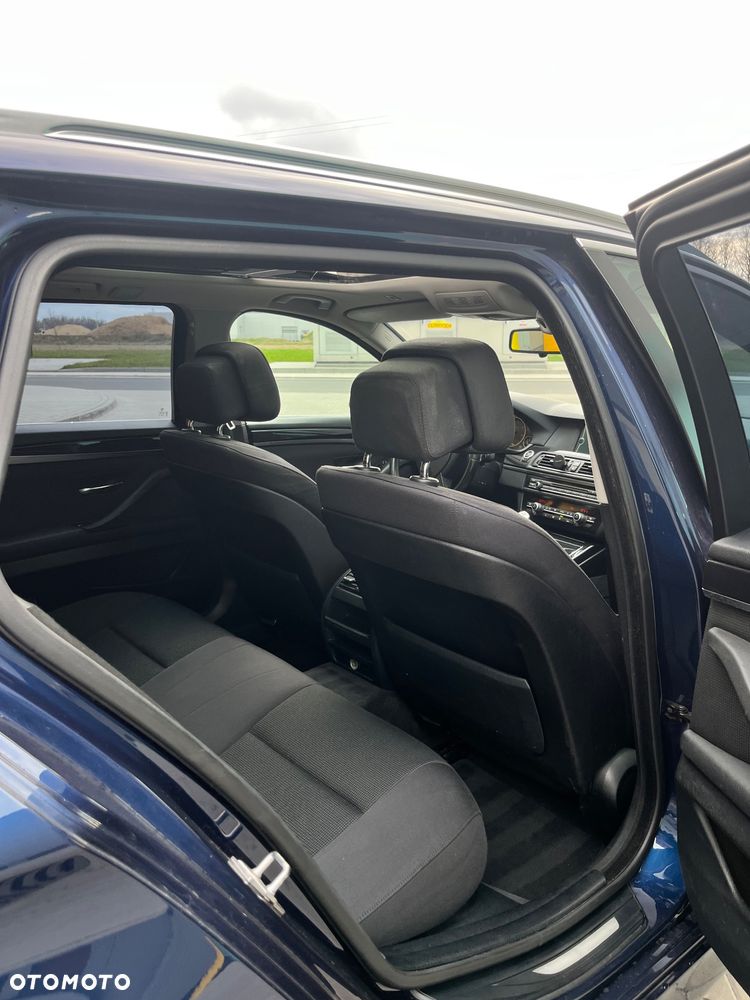 BMW Seria 5 520d Sport-Aut - 20