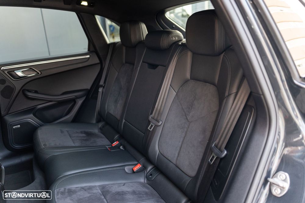 Porsche Macan PDK - 32