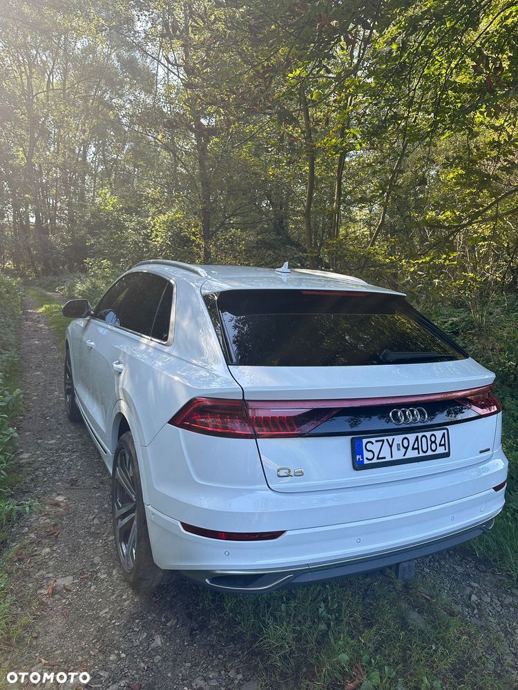 Audi Q8 55 TFSI mHEV Quattro Tiptronic - 4