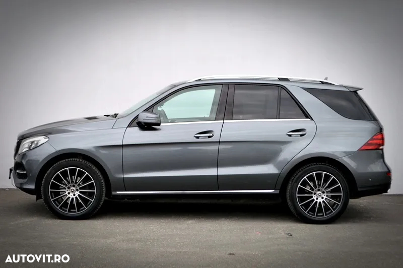 Mercedes-Benz GLE 250 d 4Matic 9G-TRONIC AMG Line - 7