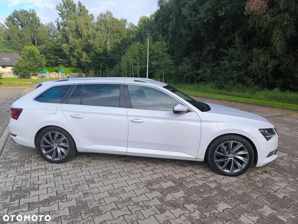 Skoda Superb 2.0 TDI 4x4 L&K DSG - 8