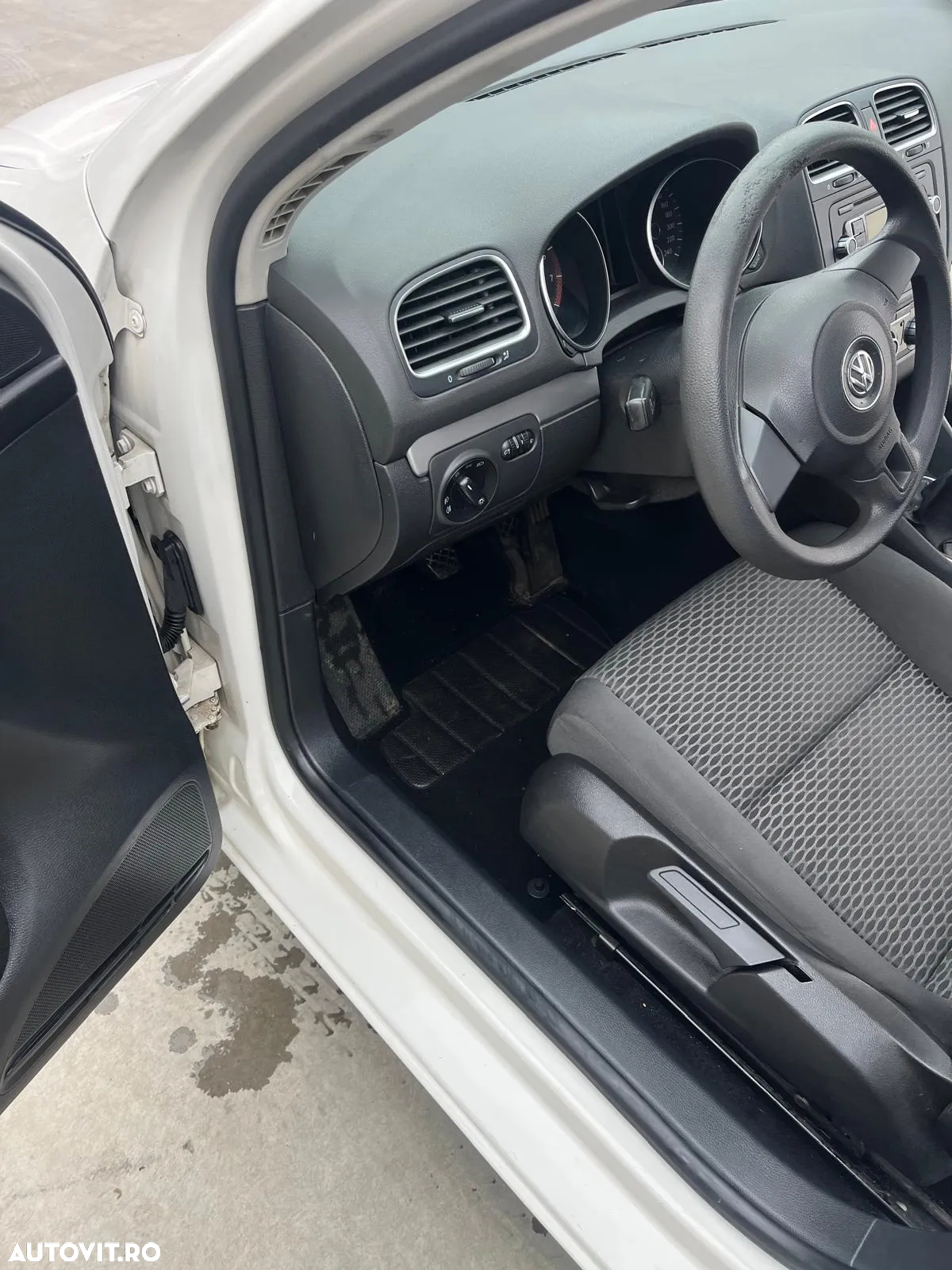 Volkswagen Golf 1.2 TSI BlueMotion Technology Comfortline - 17