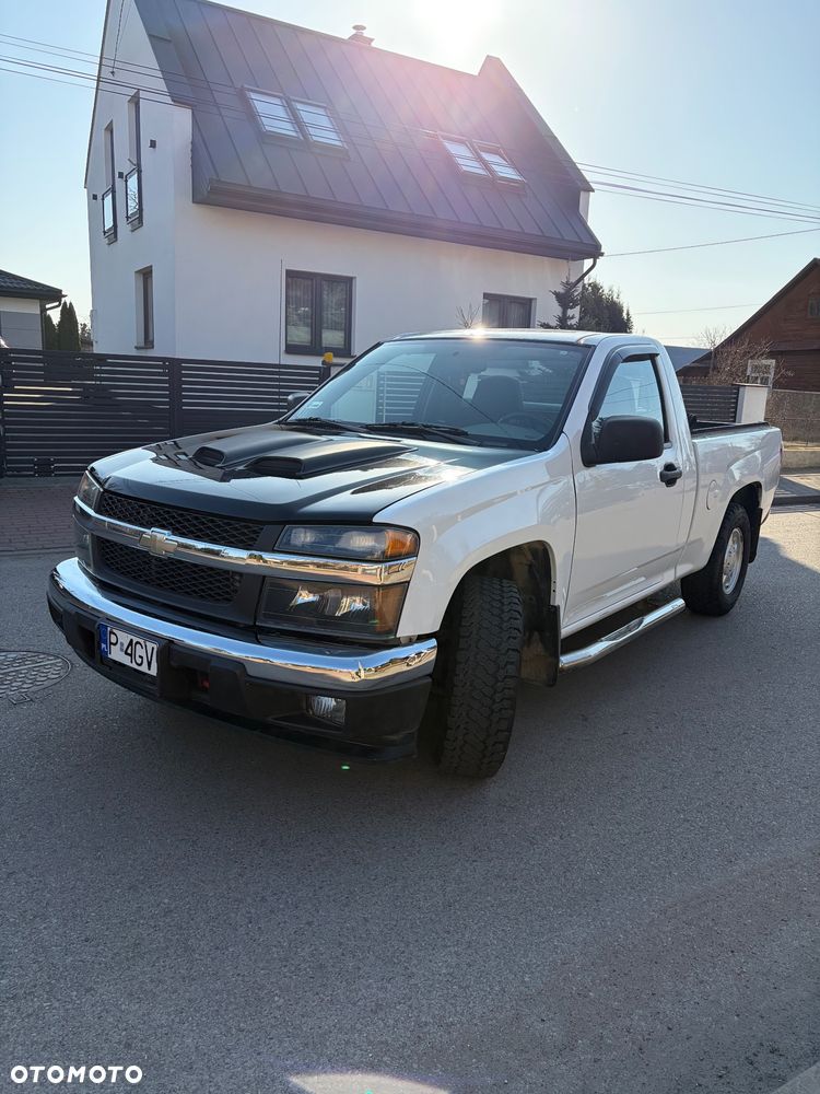 Chevrolet Colorado - 11