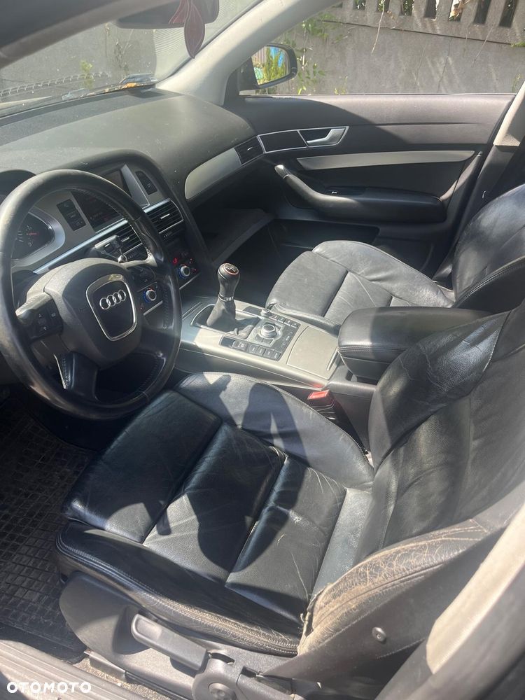 Audi A6 Avant - 4