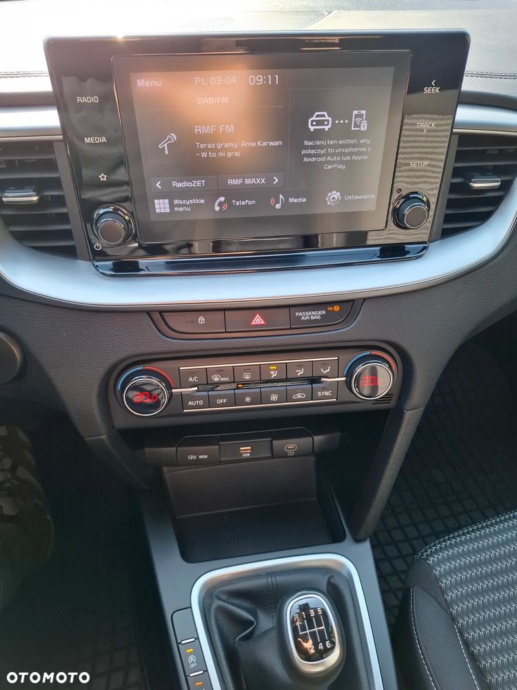 Kia Ceed 1.5 T-GDI M - 20