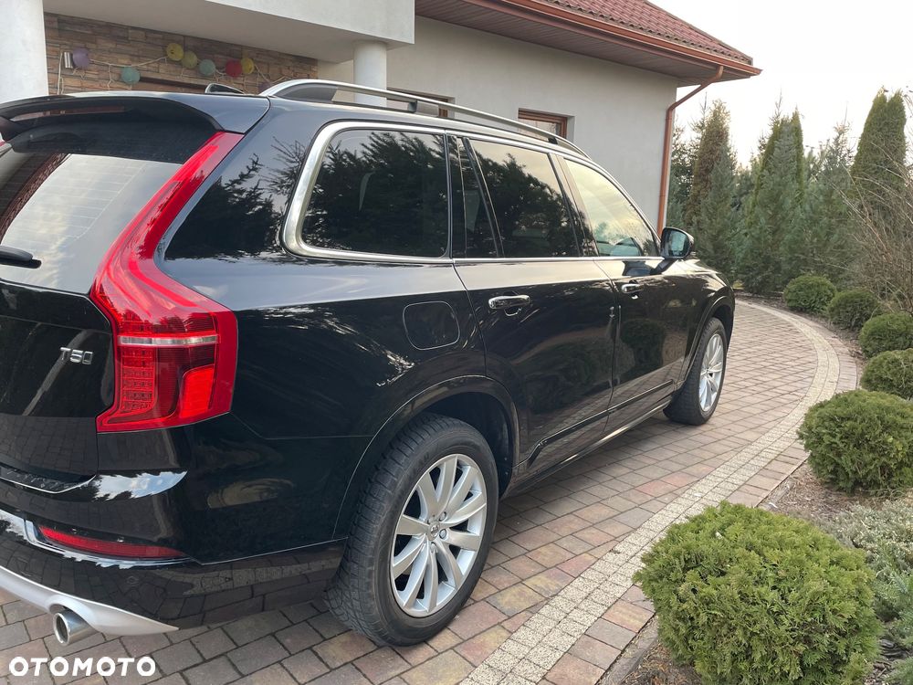 Volvo XC 90 T5 AWD Momentum 7os - 15