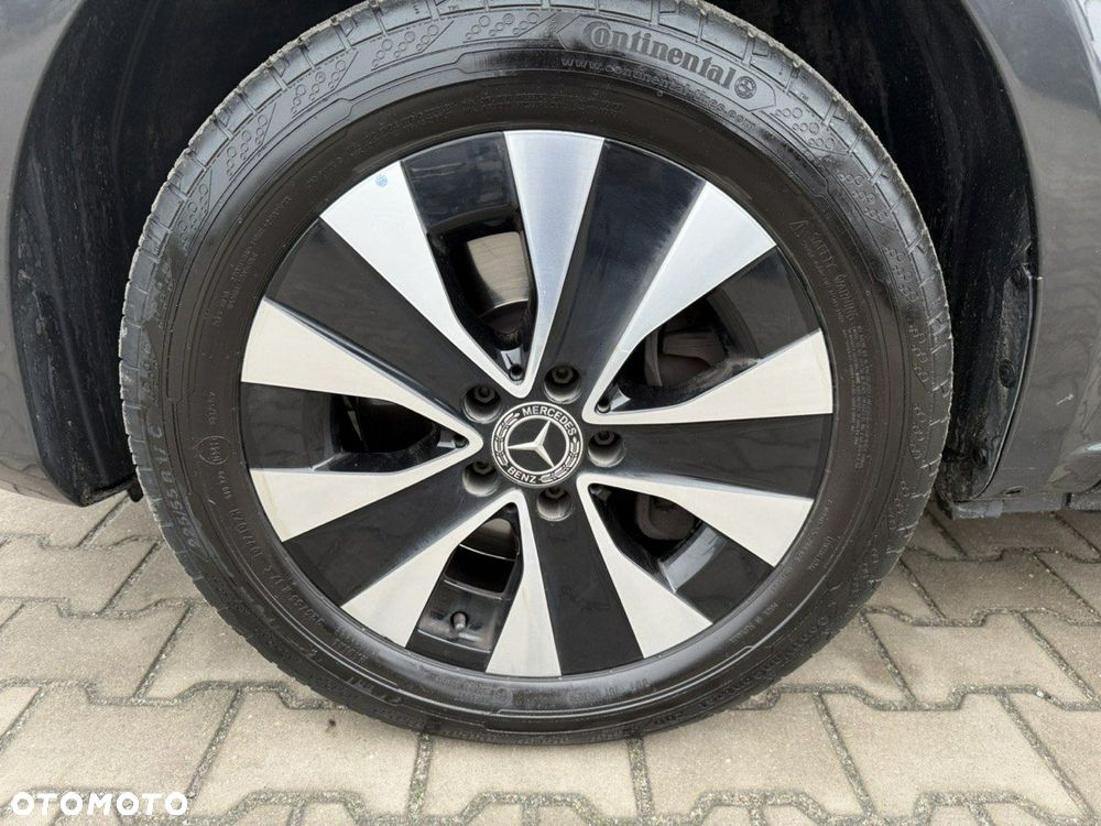 Mercedes-Benz Vito - 12