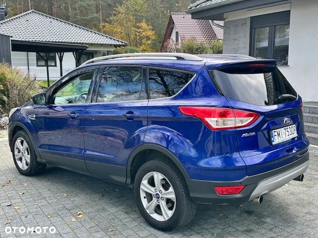 Ford Kuga 2.0 TDCi 2x4 SYNC - 6