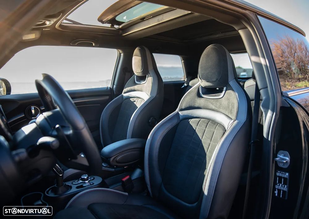 MINI 3 Portas John Cooper Works Aut. - 11