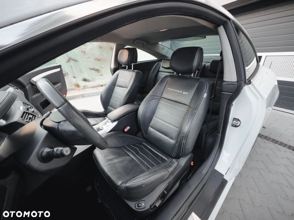 Renault Laguna 2.0 dCi Monaco GP - 16