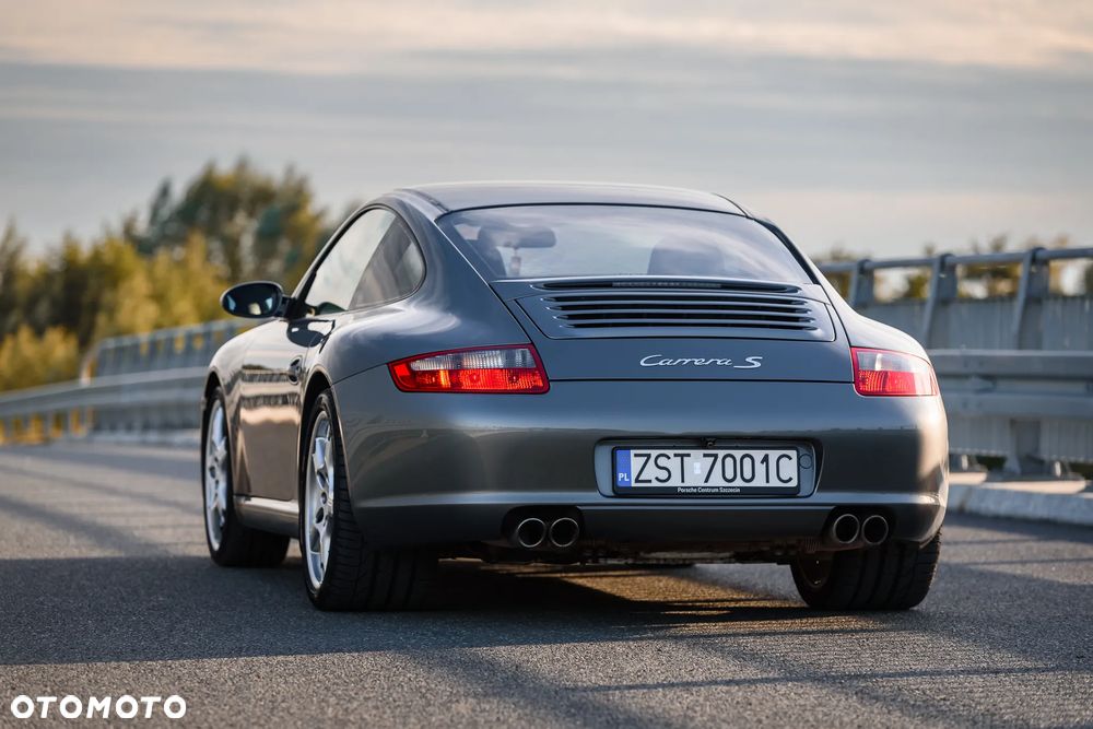 Porsche 911 Carrera S Tiptronic - 4