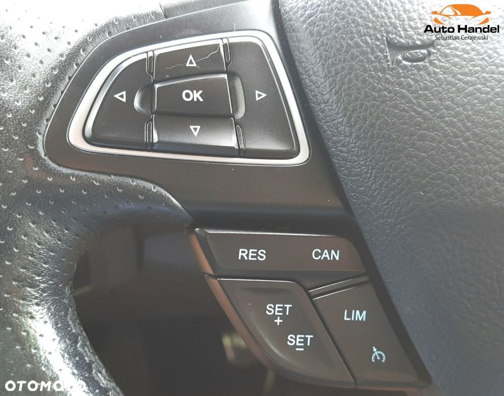 Ford Focus 1.5 EcoBoost STart-Stopp-System ST-LINE - 21
