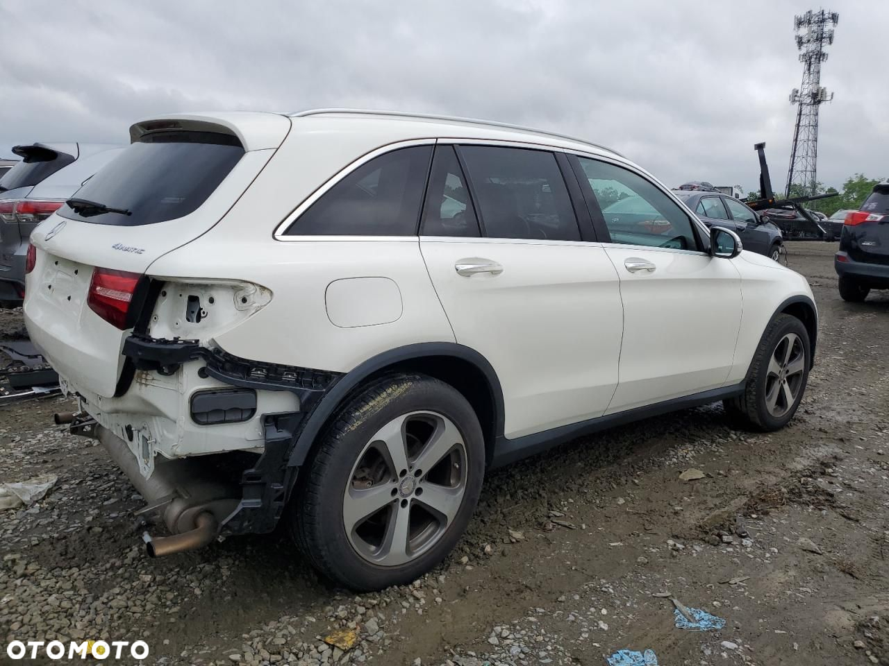 Mercedes-Benz GLC - 4