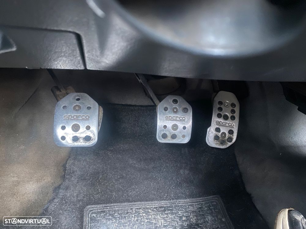 Honda Civic 1.5 LSi - 12