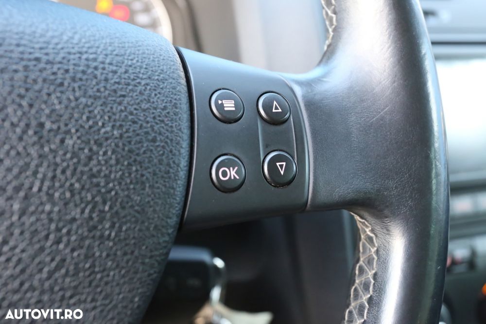 Volkswagen Golf 1.9 TDI Comfortline - 21