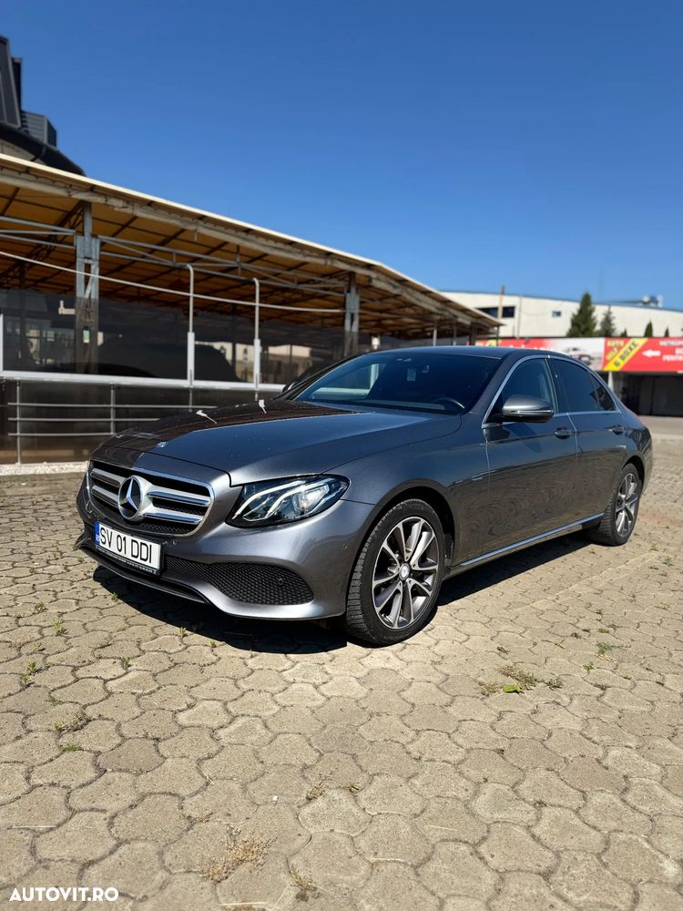 Mercedes-Benz E - 1
