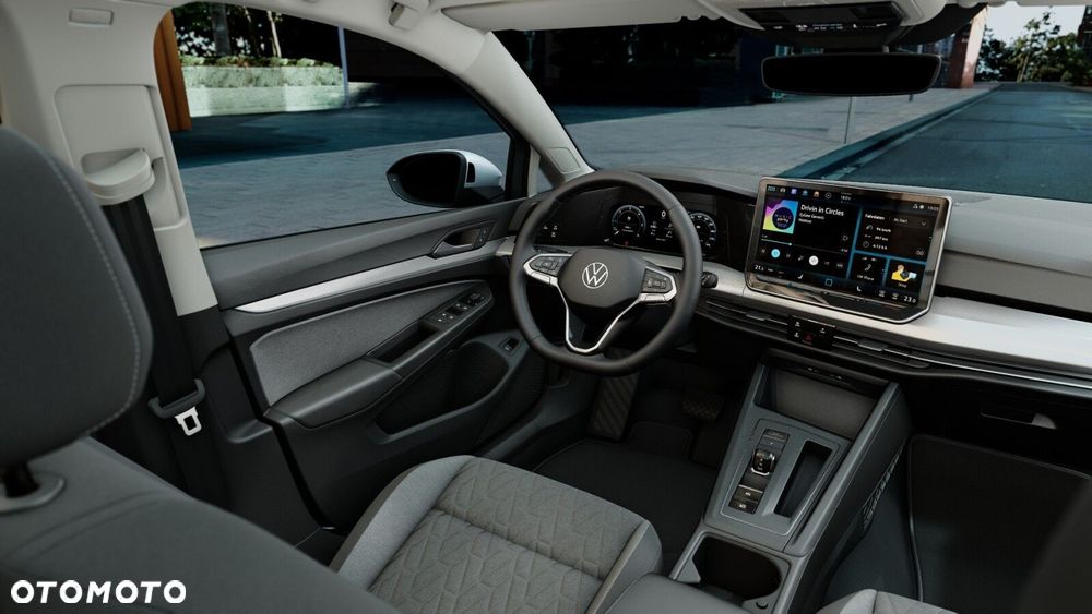 Volkswagen Golf - 10