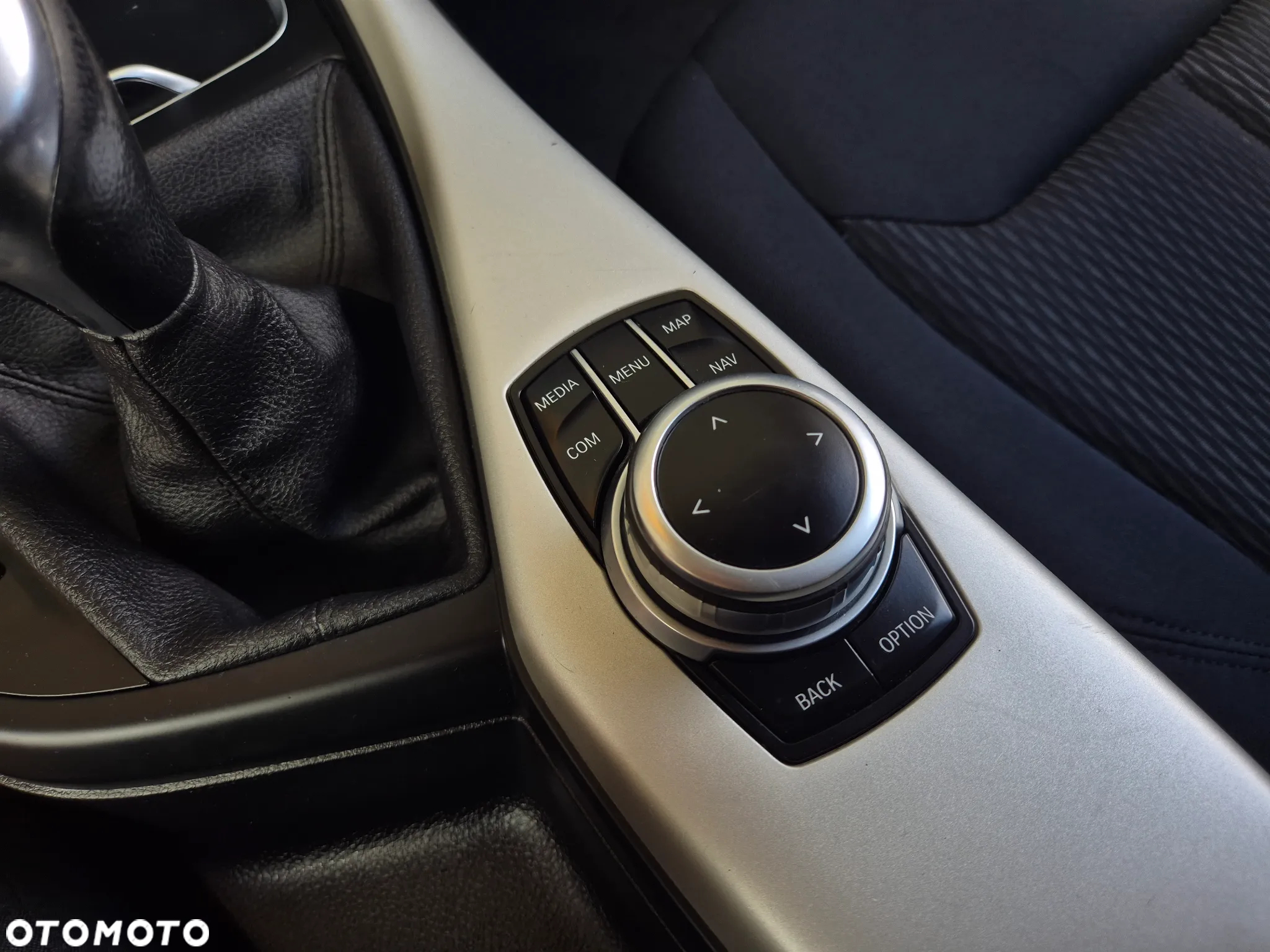BMW Seria 1 116i - 13