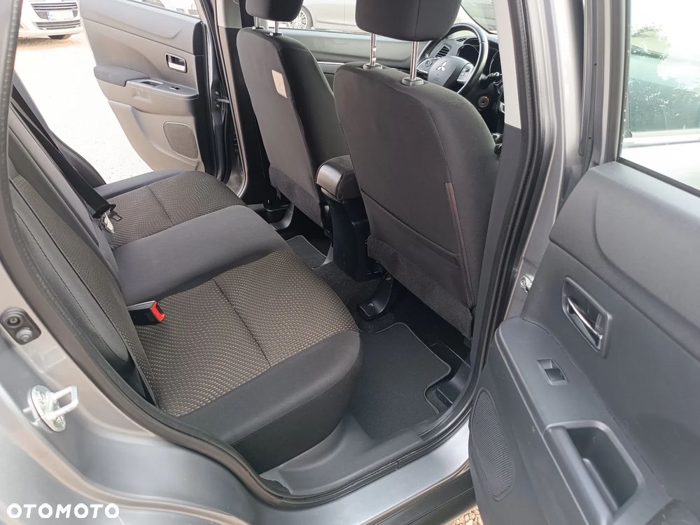 Mitsubishi ASX 1.8 DI-D 2WD Inform - 25
