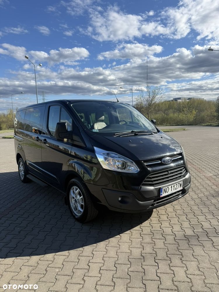 Ford Tourneo Custom - 2
