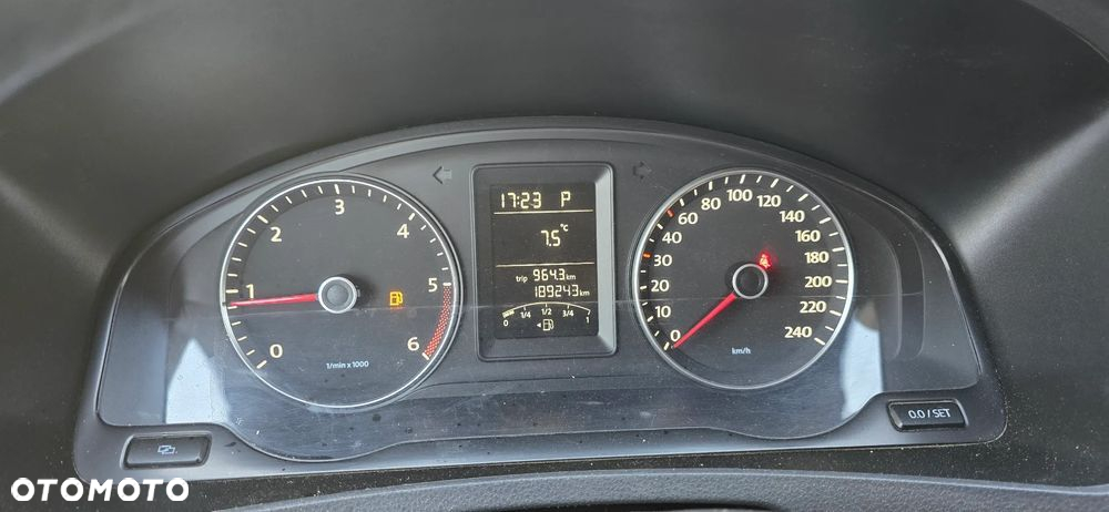 Volkswagen Transporter - 35