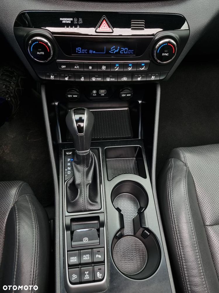 Hyundai Tucson - 10
