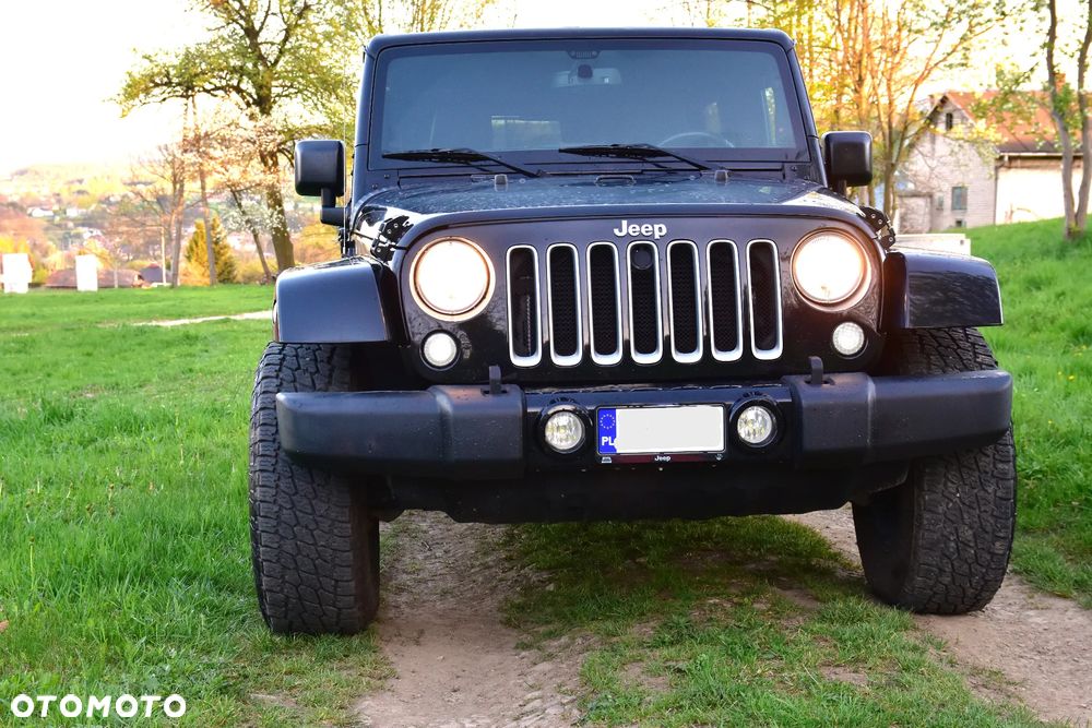 Jeep Wrangler 3.6 Unlim Sahara - 10