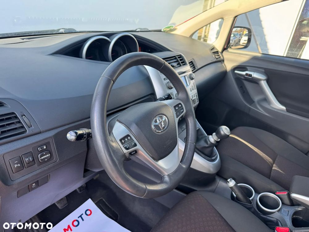 Toyota Verso 1.6 5-Sitzer Comfort - 13