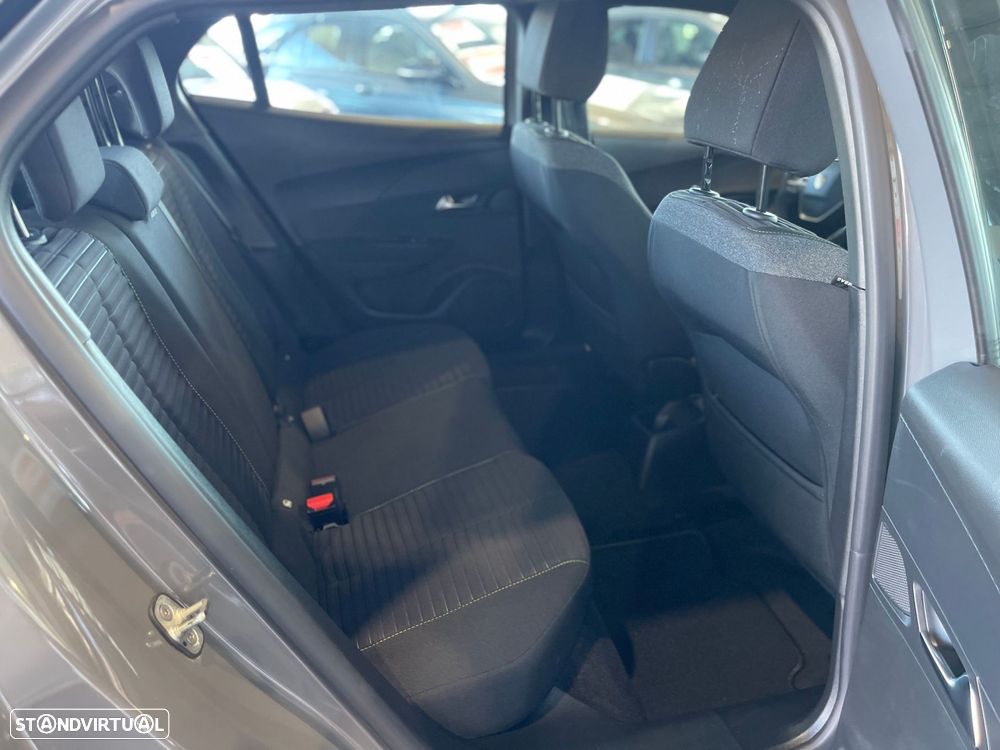 Peugeot 2008 1.2 PureTech Active - 22
