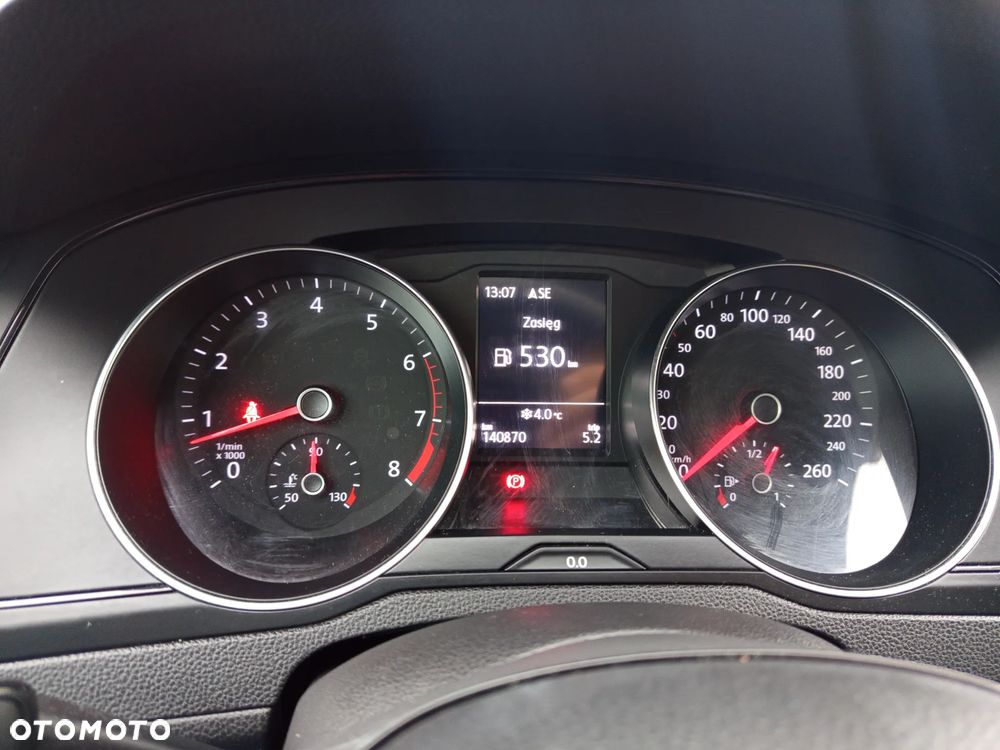 Volkswagen Passat 1.4 TSI (BlueMotion Technology) Comfortline - 9