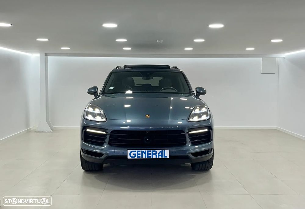 Porsche Cayenne E-Hybrid - 2