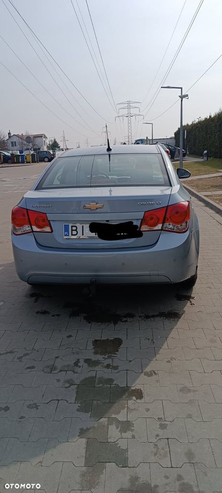 Chevrolet Cruze - 5