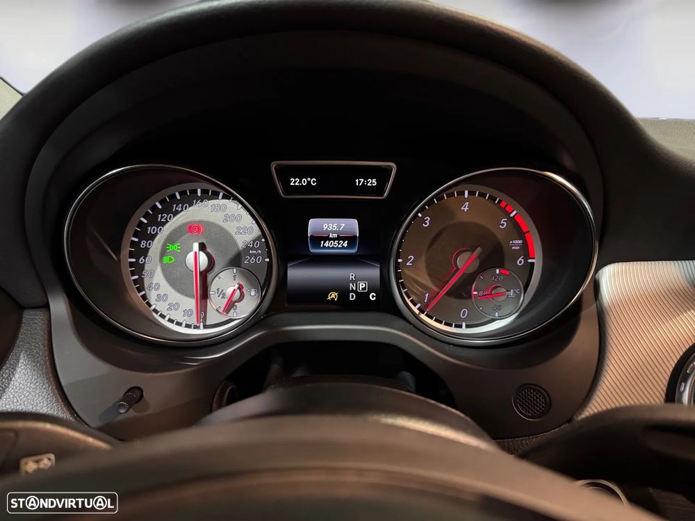 Mercedes-Benz GLA 180 d Urban Aut. - 19