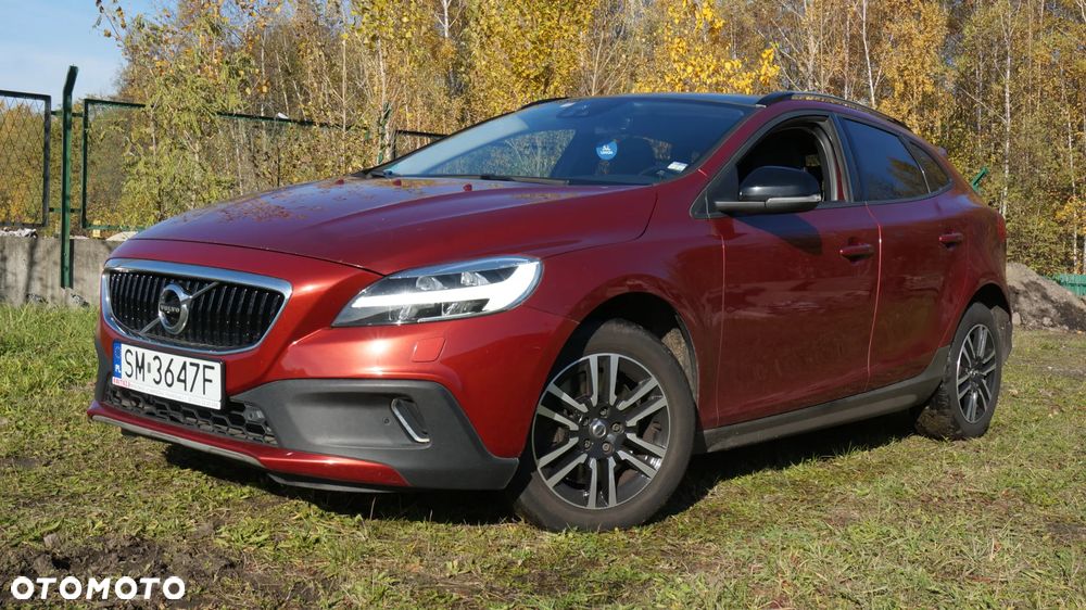 Volvo V40 Cross Country D3 Drive-E Momentum - 2