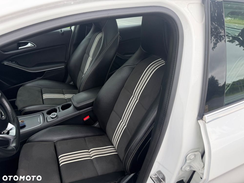 Mercedes-Benz GLA 200 7G-DCT Edition 1 - 18