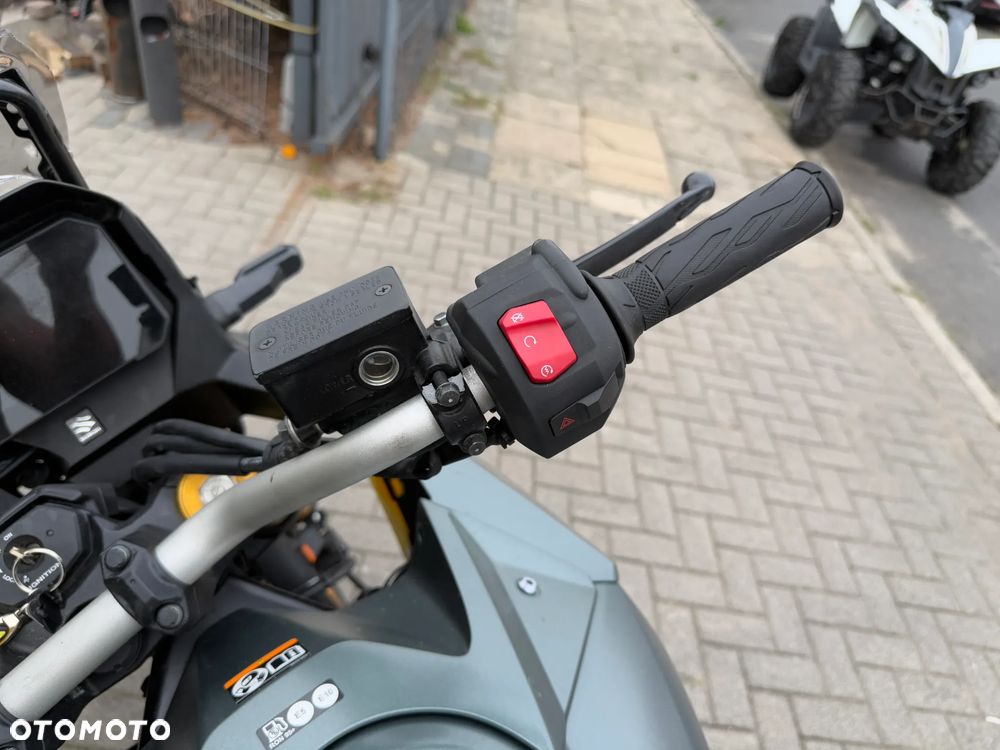 Suzuki DL - 11