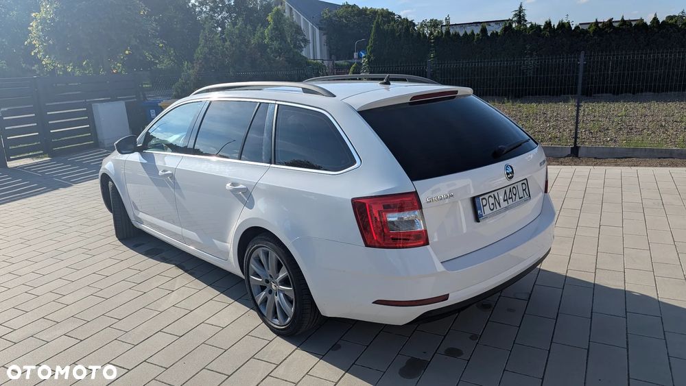 Skoda Octavia 2.0 TDI SCR Style DSG - 4