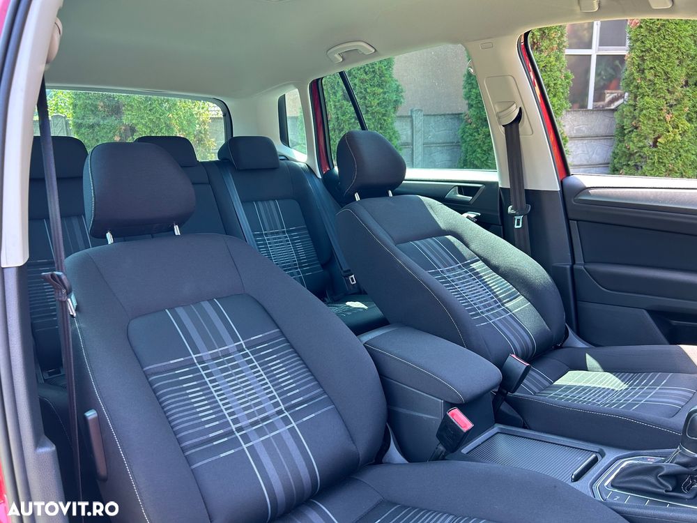 Volkswagen Golf 1.6 TDI BlueMotion Technology DSG Lounge - 6