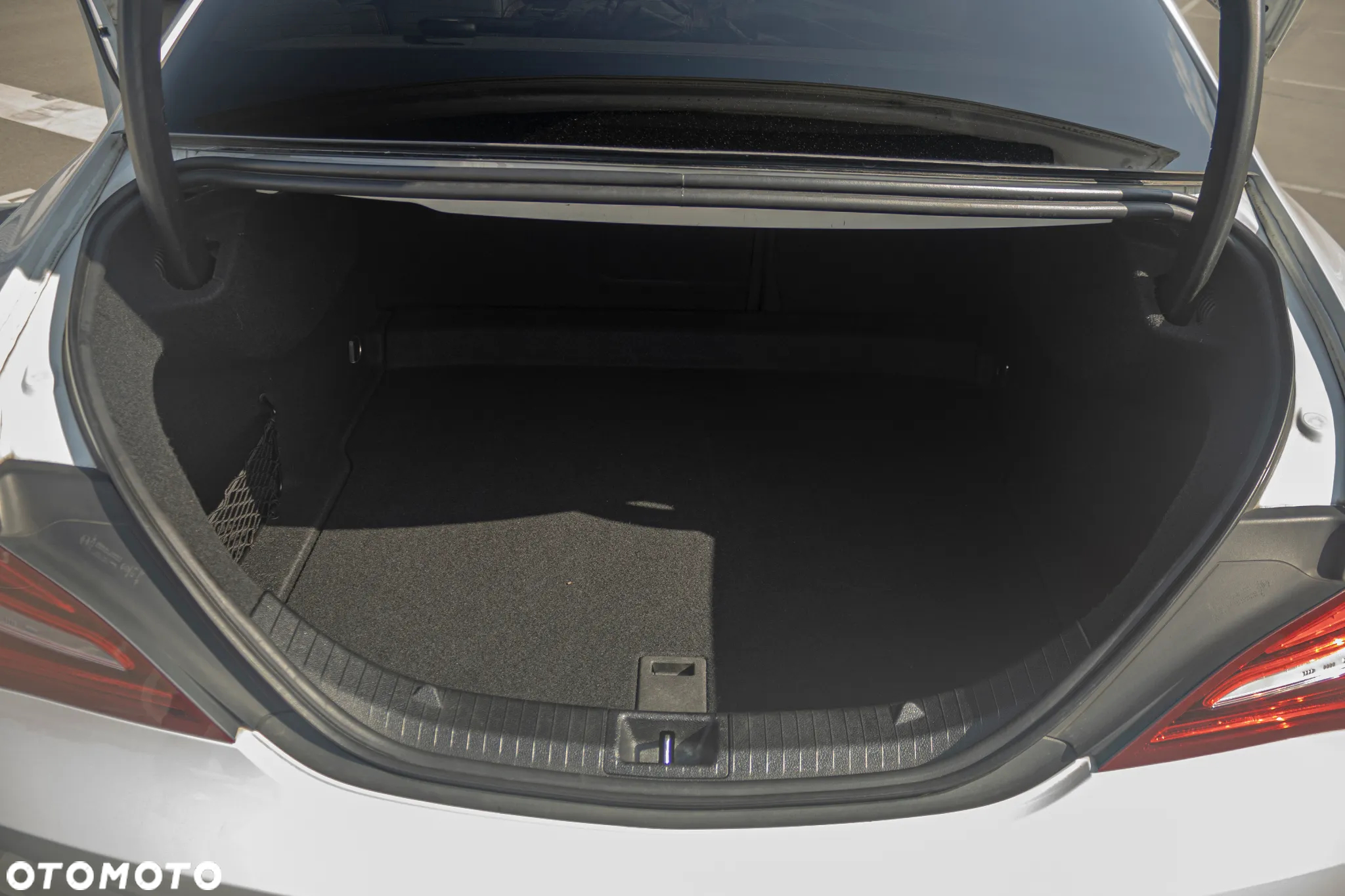 Mercedes-Benz CLA 220 4-Matic AMG Line - 15